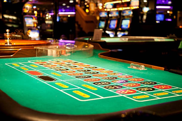 ria4d login live dealer blackjack table on mobile screen